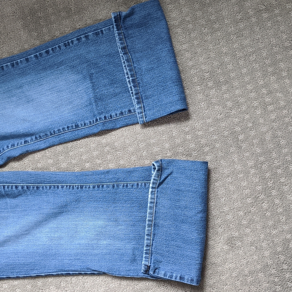 Calvin Klein Jeans - Picture 3 of 12